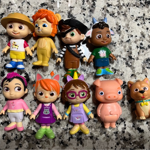 Set of 9 Cocomelon Figurines - Picture 1 of 5